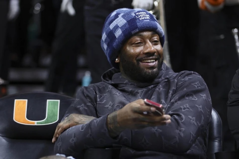 我们球队历, 磅交易