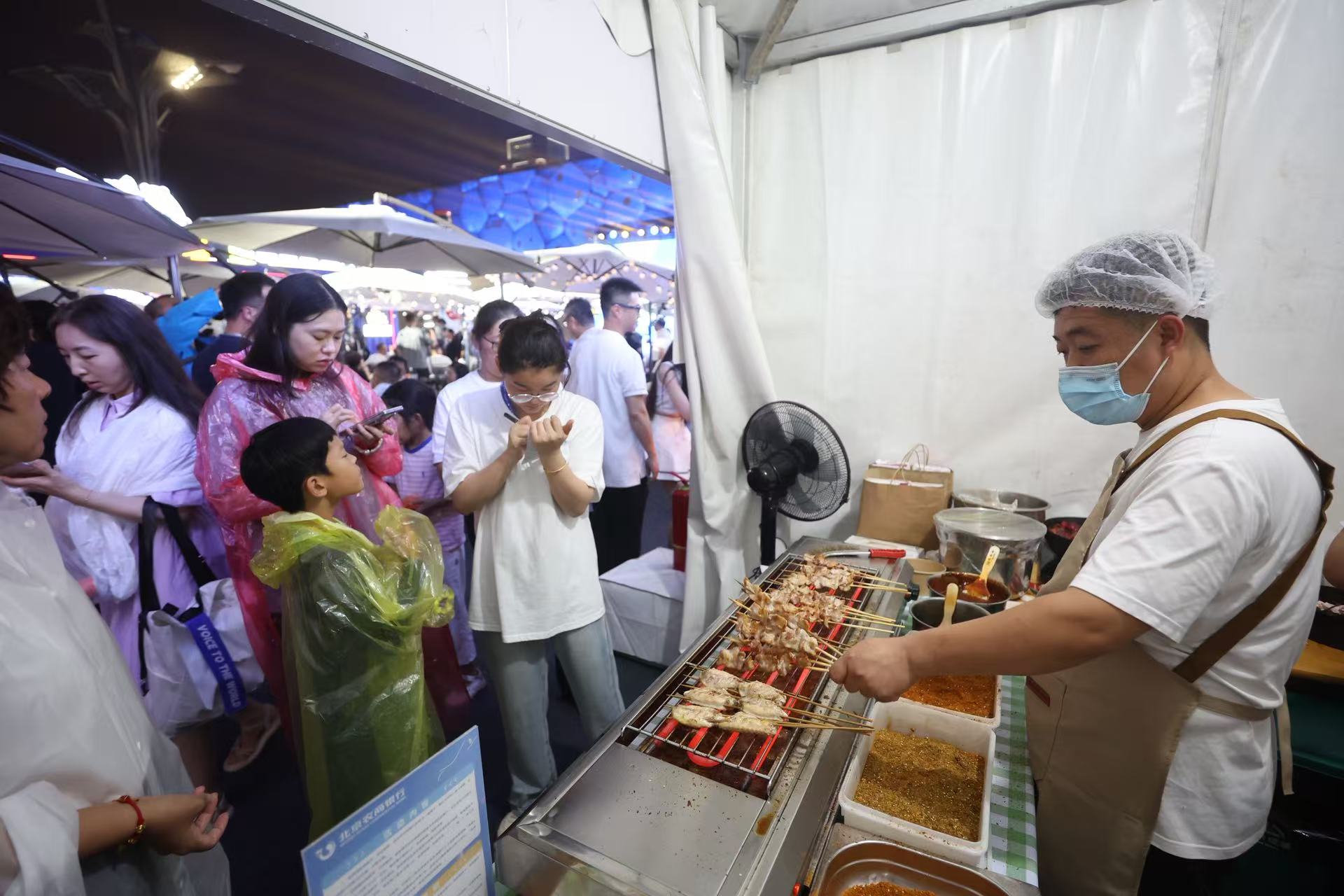 李立军, 集美食, 心等地