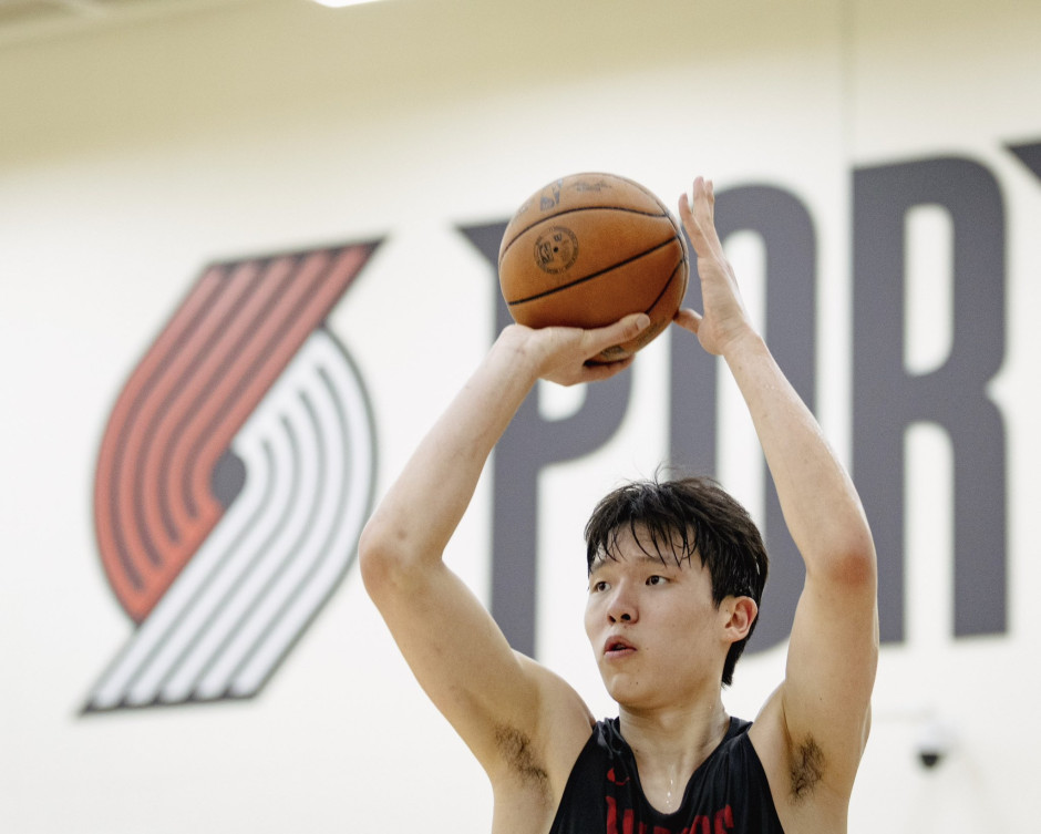 亚洲杯, 帮助他快速