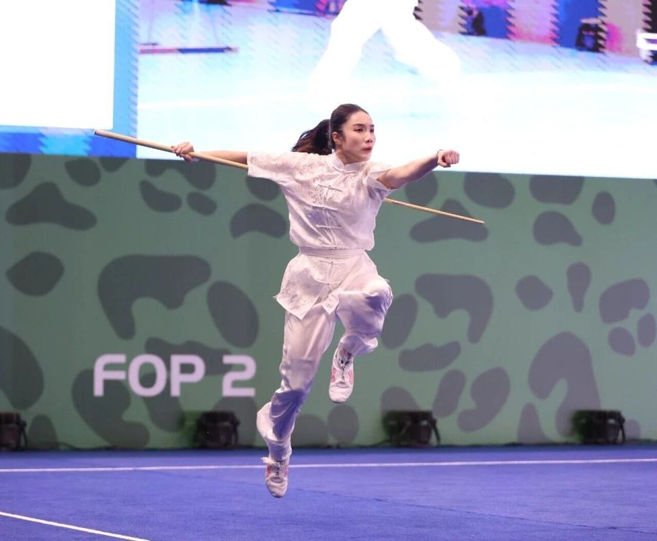 xCrhG, yqwwG, 吸引了来自